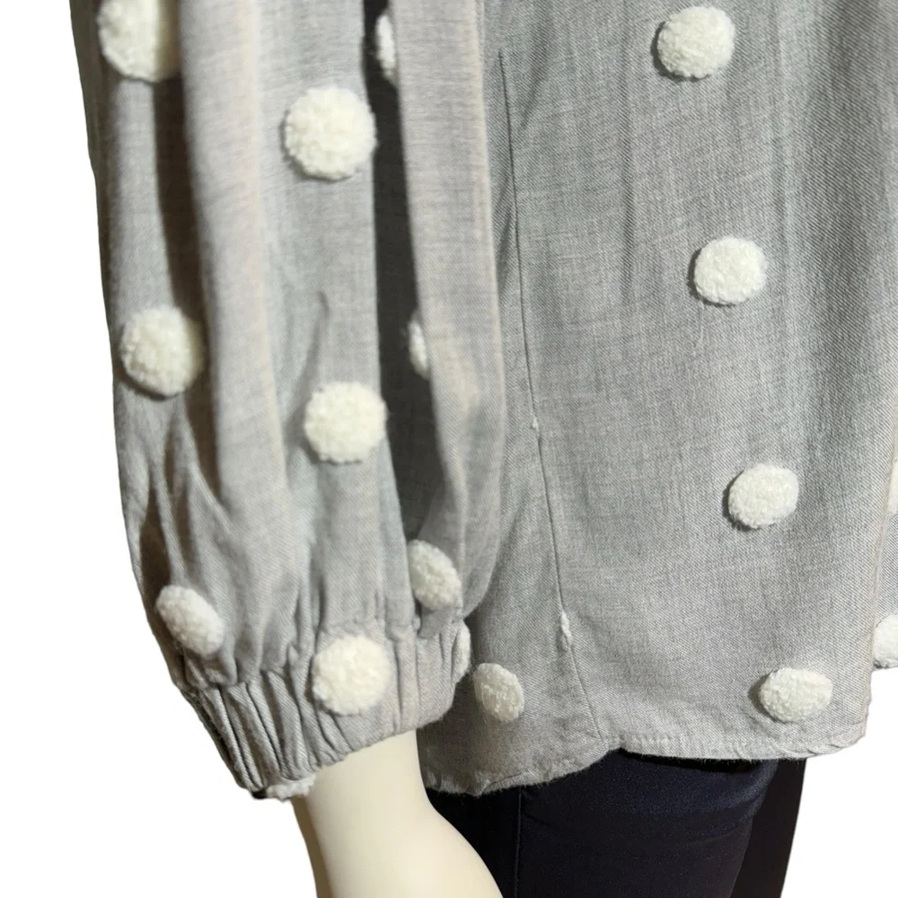 ZARA Women Blouse Gray & White Pom Pom Puff Sleeve
